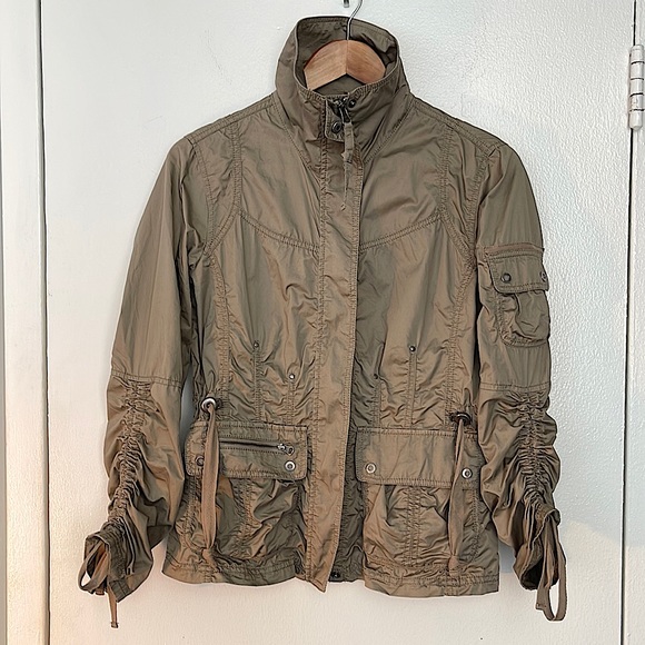 Eddie Bauer Utility Jacket* - Picture 1 of 11